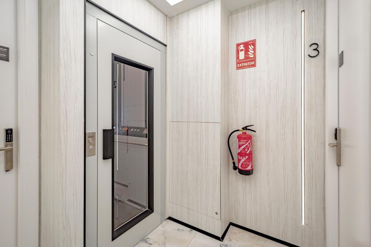 Montesa 20 Apartamentos Madrid Exterior foto